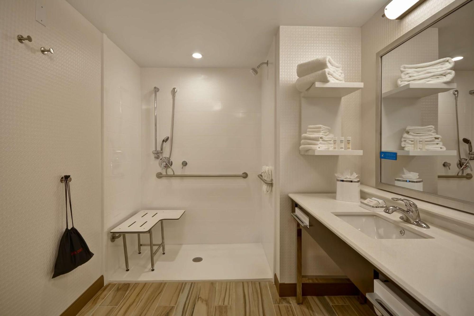 Hampton Inn & Suites Detroit/Warren Kültér fotó